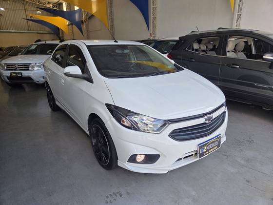 CHEVROLET PRISMA 1.4 MPFI LT 8V FLEX 4P MANUAL CHEVROLET PRISMA 1.4 MPFI LT 8V FLEX 4P MANUAL